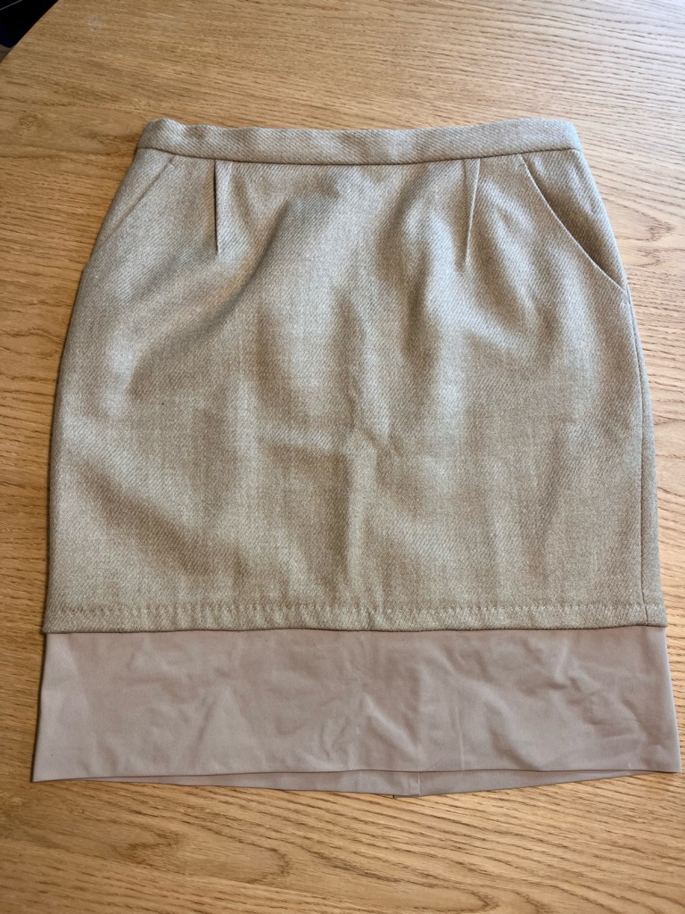 Beige Layered wool Pencil Skirt